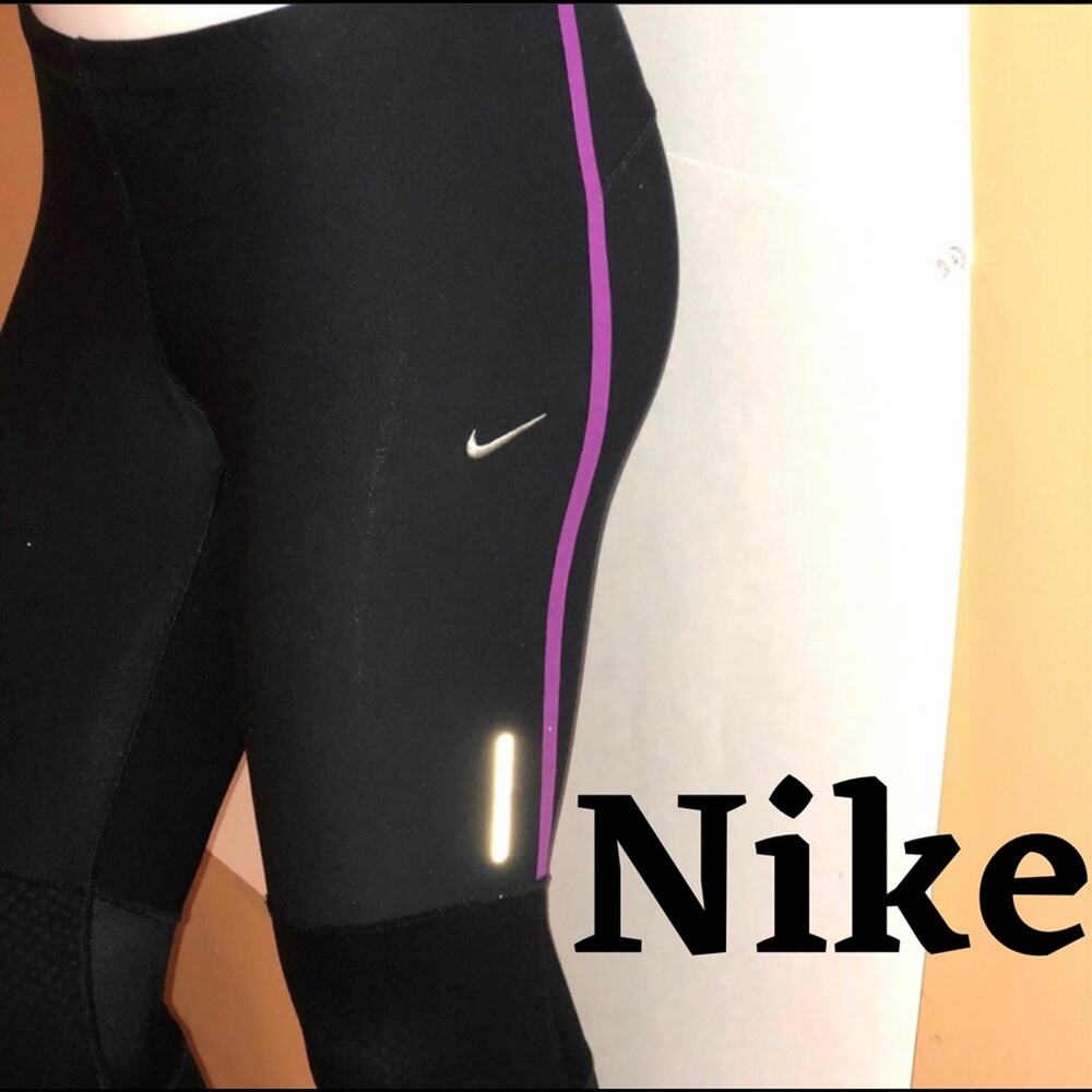 Nike Dri Fit Women’s Capri Beautiful Pants